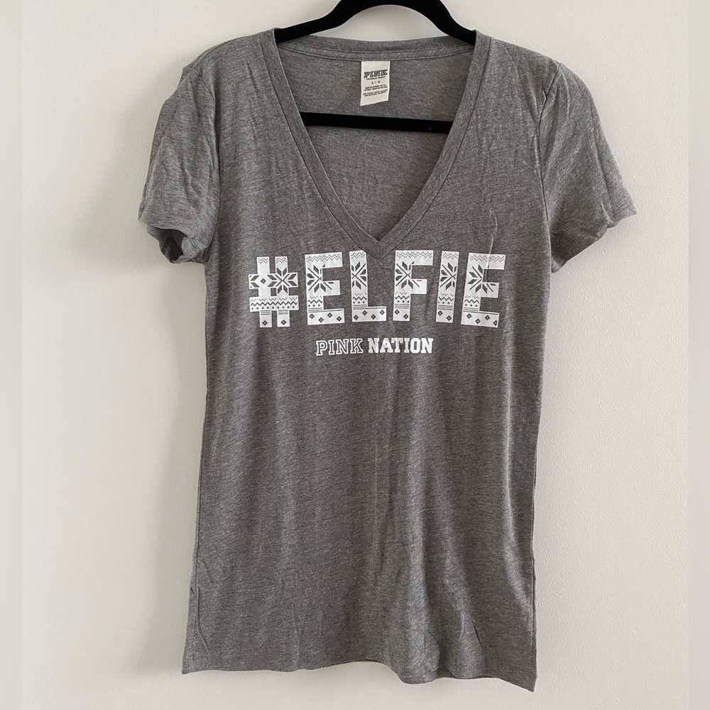 Victoria's Secret Pink "Elfie" Holiday V-Neck T-Shirt Size L New Without Tag